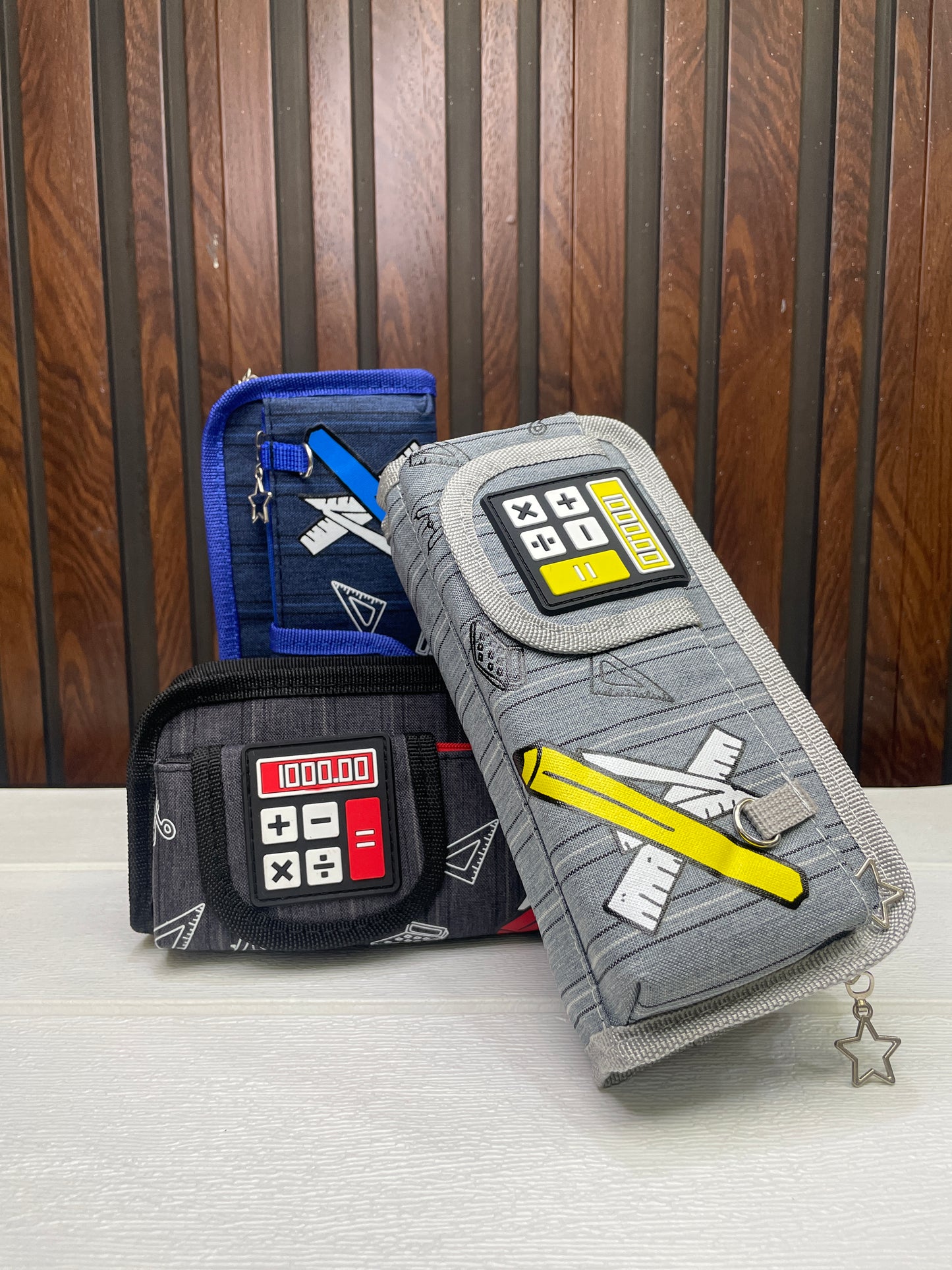 Stylish Pouch (Calculator Theme)