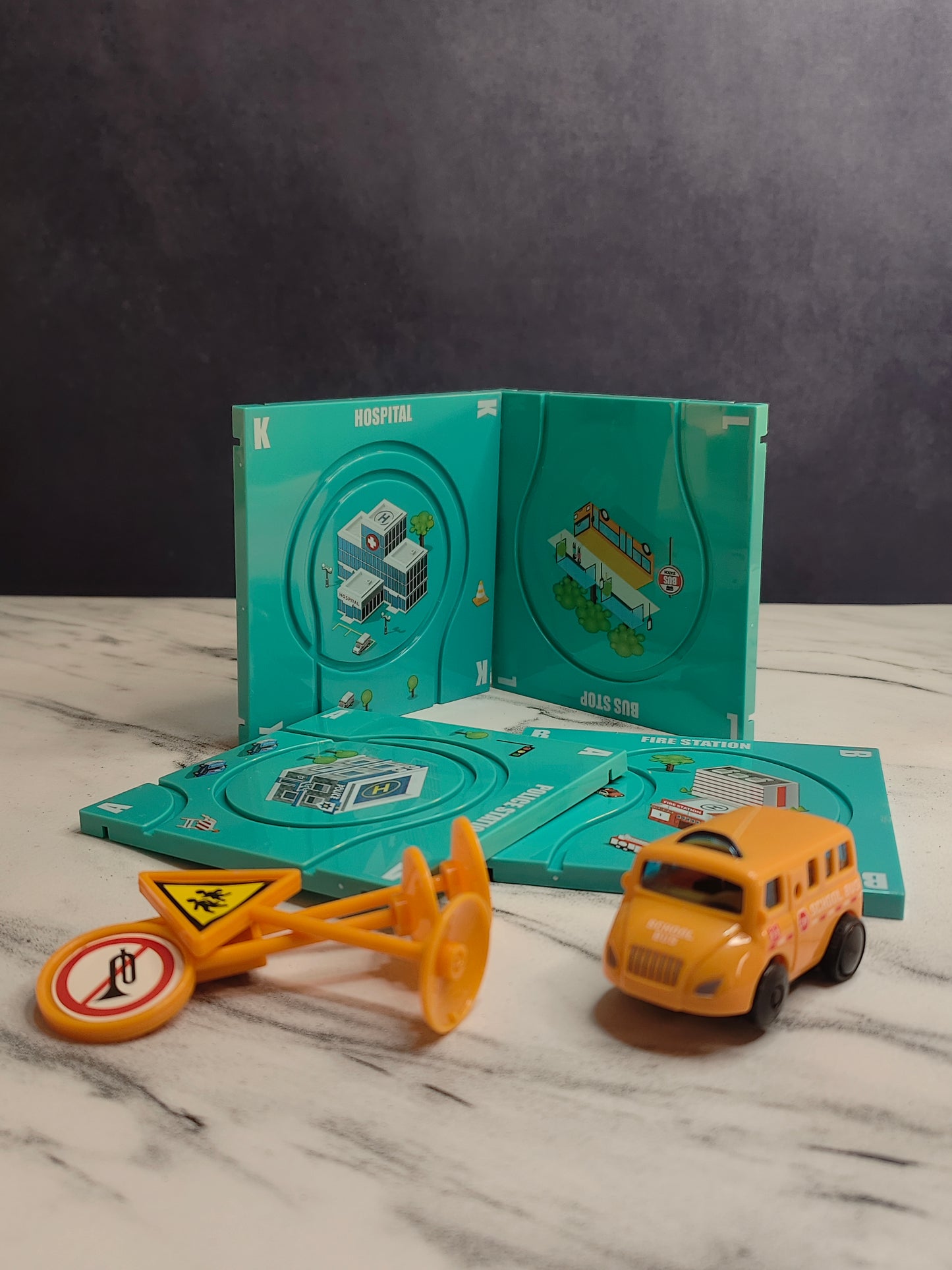 Magnetic Plate Vehicle Game
