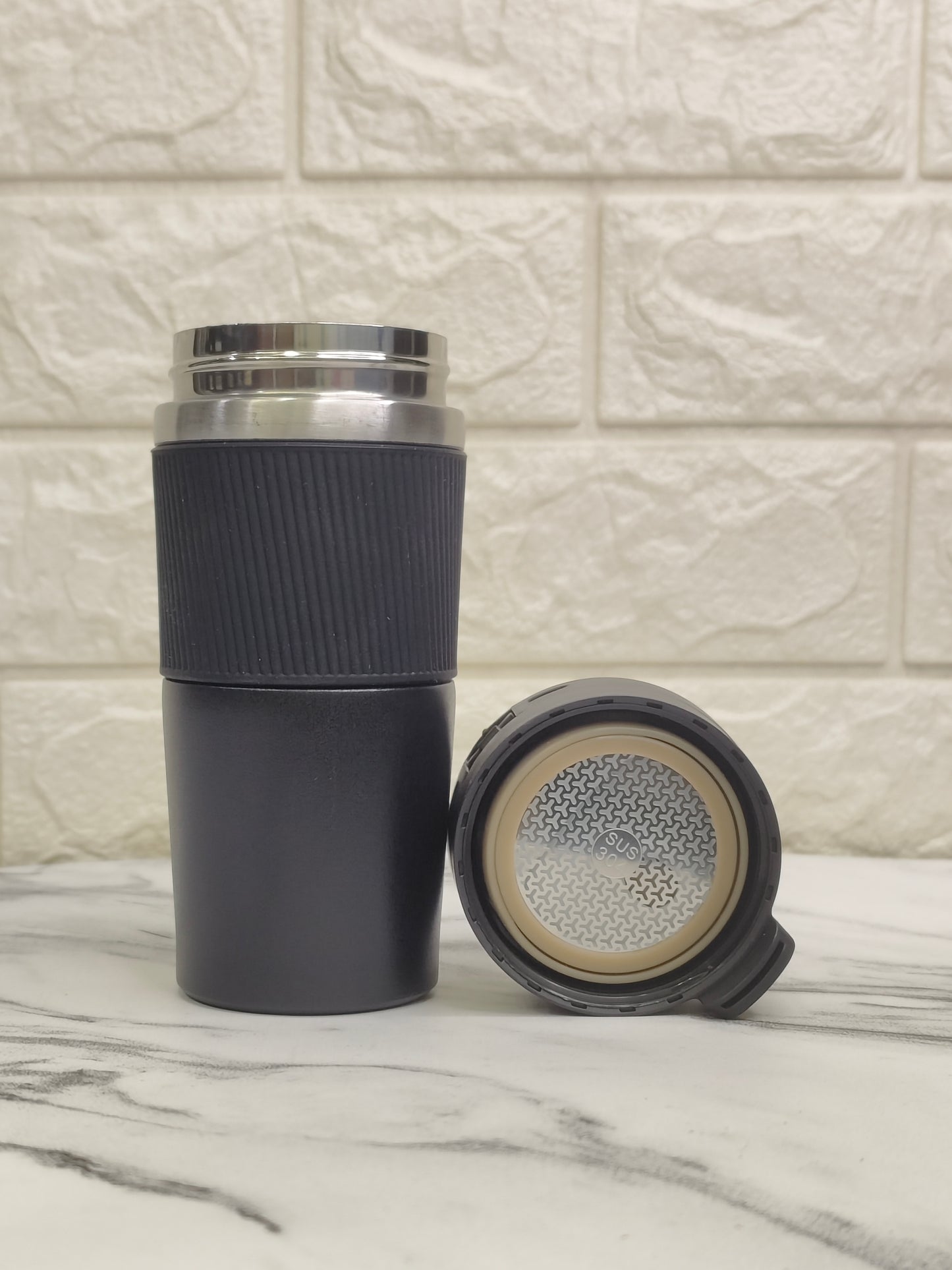 Coffee Mug (Black Grip Thumb)